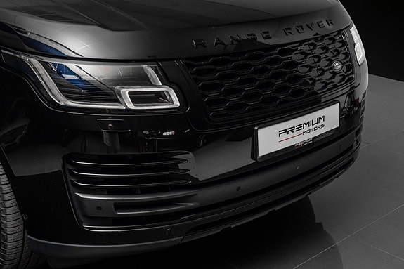 Land Rover Range Rover 2 of 30