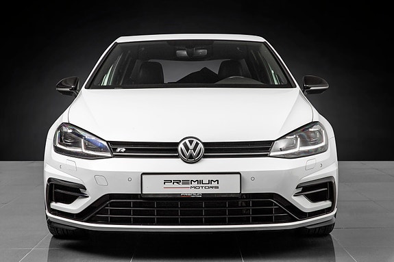 Volkswagen Golf VII 3 of 5