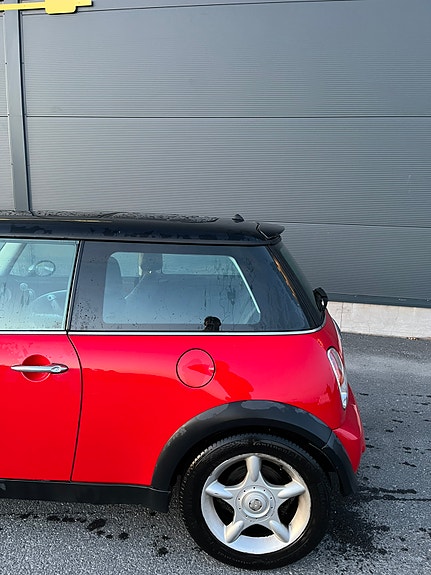 MINI Cooper 5 of 16