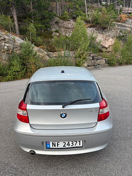 BMW 116i 5 of 5