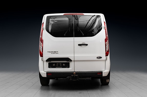 Ford Transit Custom 9 of 26
