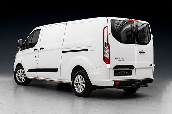 Ford Transit Custom 6 of 26