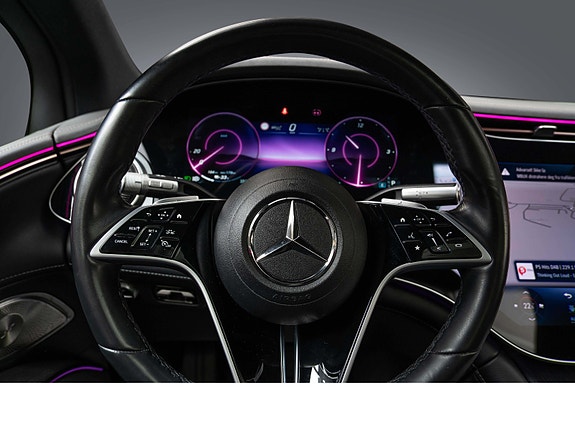 Mercedes-Benz EQS450 15 of 30