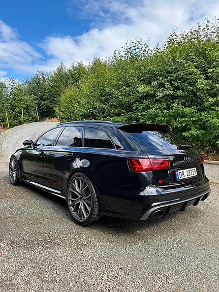Audi RS6 2 of 15