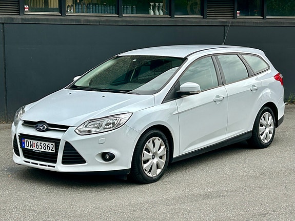 Ford Focus 3 of 30