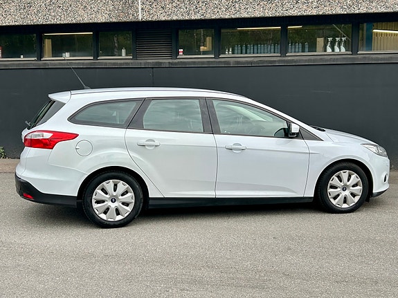 Ford Focus 22 of 30