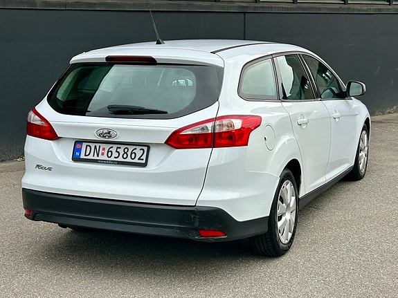 Ford Focus 26 of 30