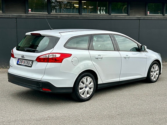 Ford Focus 24 of 30