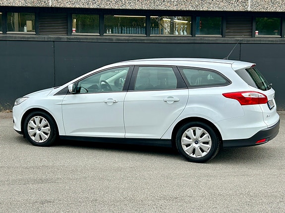 Ford Focus 10 of 30