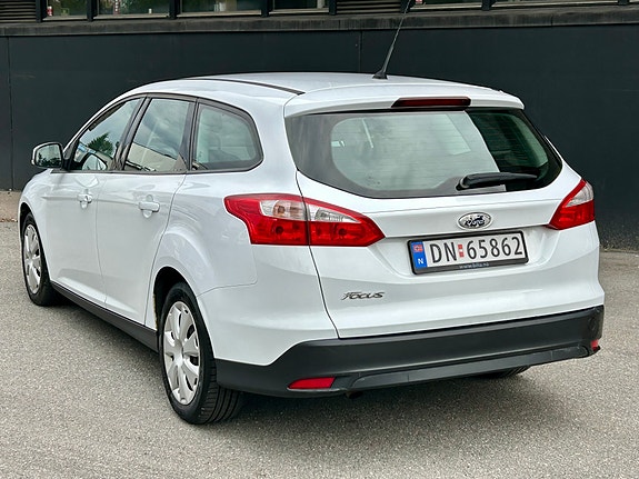 Ford Focus 14 of 30