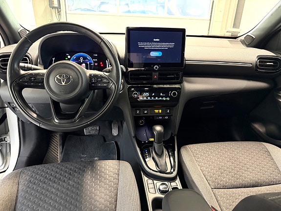 Toyota Yaris Cross 13 of 16