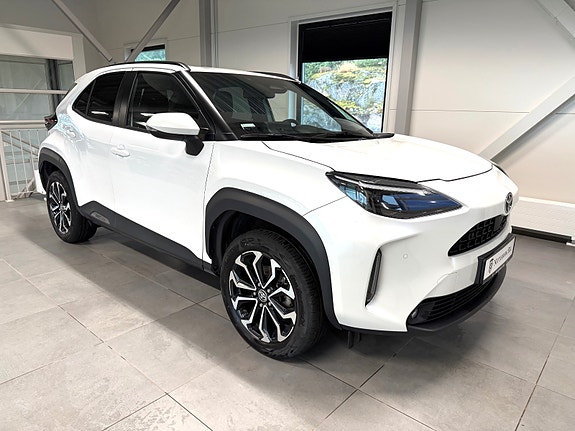 Toyota Yaris Cross 8 of 16