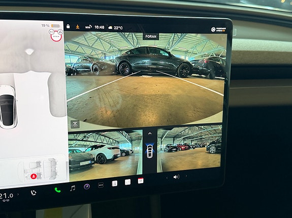 Tesla Model 3 14 of 23