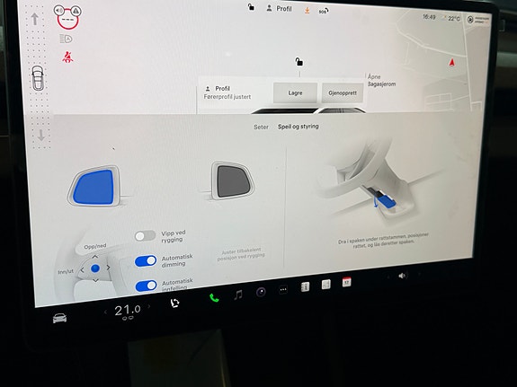 Tesla Model 3 20 of 23