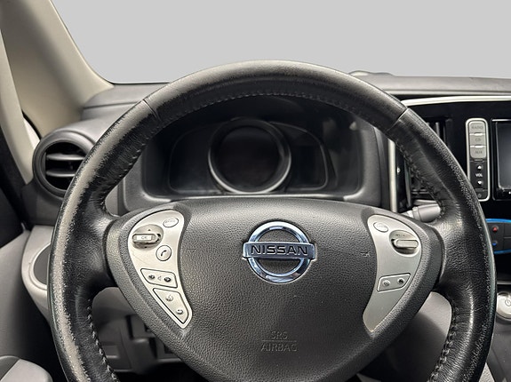 Nissan e-NV200 13 of 26