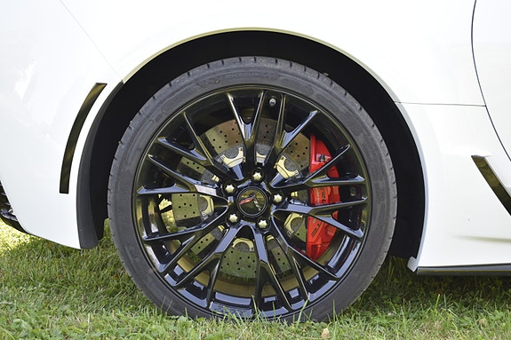 Chevrolet Corvette 22 of 30