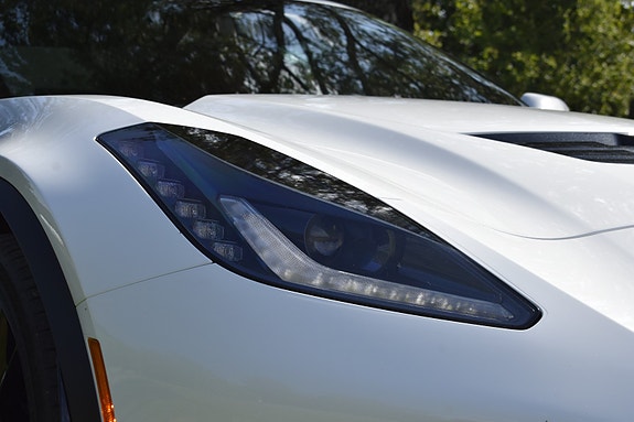 Chevrolet Corvette 7 of 30
