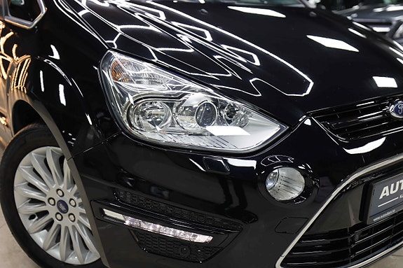 Ford S-MAX 19 of 30