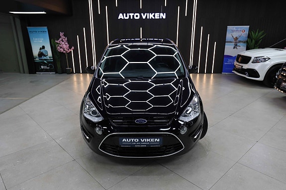Ford S-MAX 11 of 30
