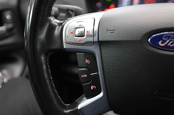 Ford S-MAX 30 of 30