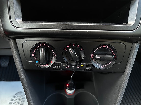 Volkswagen Polo 20 of 22