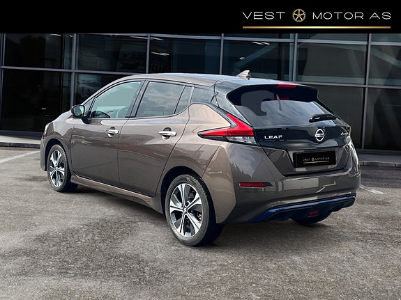 Nissan Leaf 5 of 5