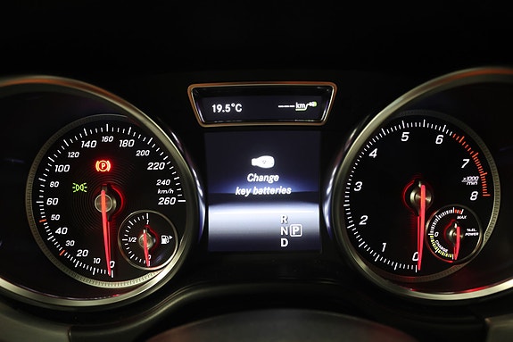 Mercedes-Benz GLE500 e 23 of 26