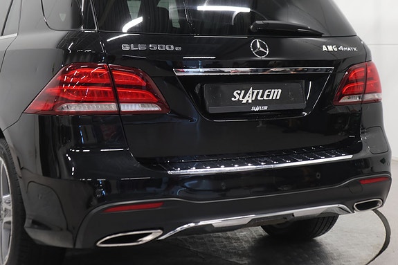 Mercedes-Benz GLE500 e 10 of 26