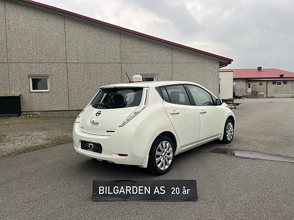 Nissan Leaf 5 of 11