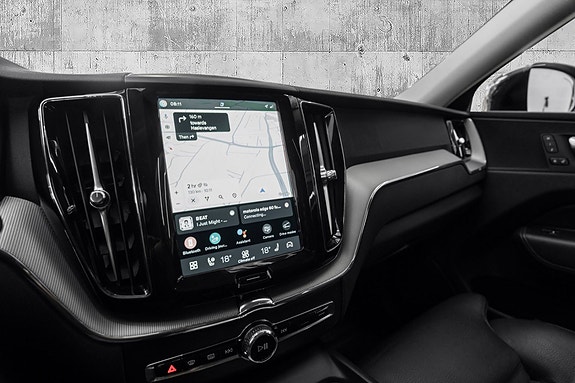 Volvo XC60 17 of 28