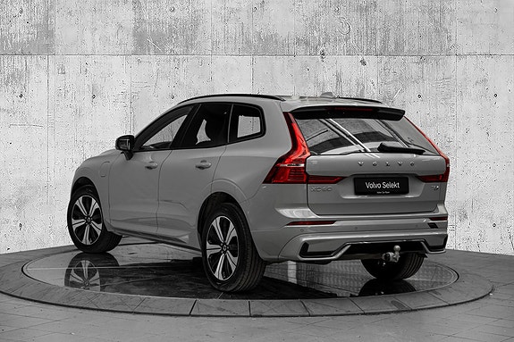 Volvo XC60 5 of 28