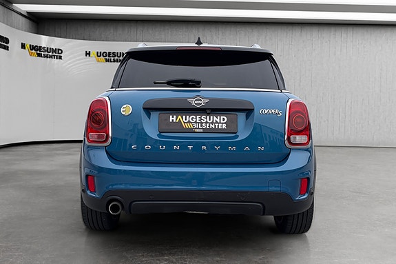 MINI Countryman Cooper SE 8 of 18