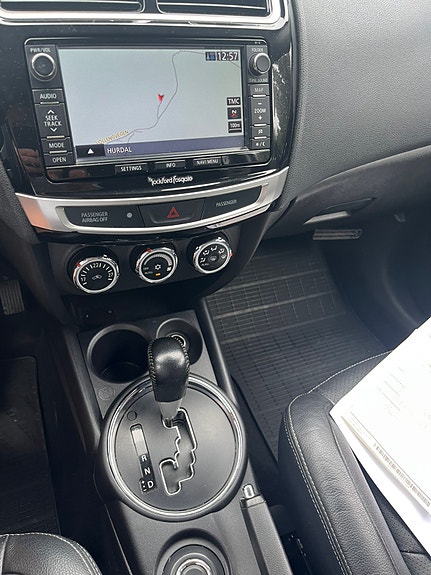 Mitsubishi ASX 4 of 12