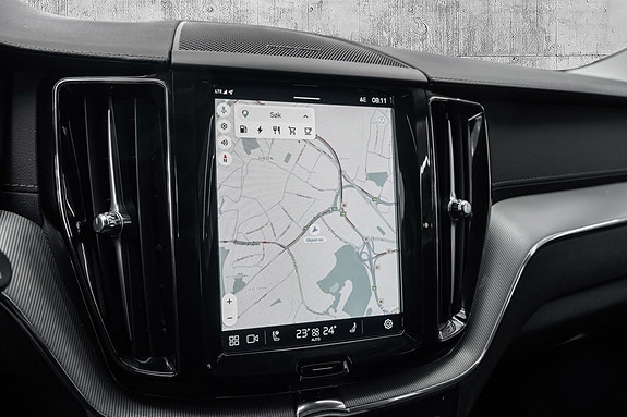 Volvo XC60 18 of 29
