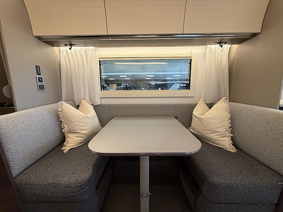 Adria Alpina 753 UP Cityvann / Stekeovn / Pano / Dusj / Alde 29 of 30
