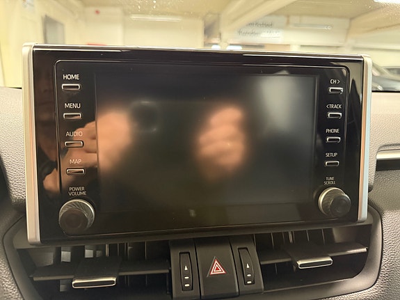 Toyota RAV4 27 of 30
