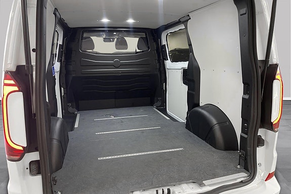 Volkswagen Transporter 7 of 14