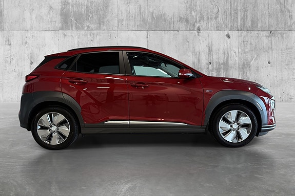 Hyundai Kona 4 of 5