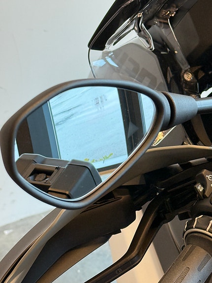 BMW R 1300 GS Triple Black - Alt utstyr inkl kofferter! 4 of 5