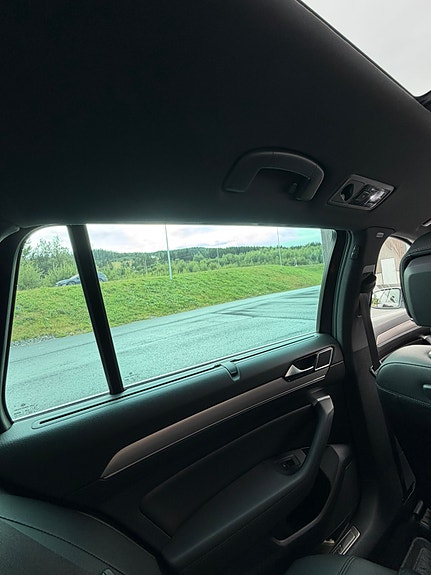Volkswagen Passat 15 of 20
