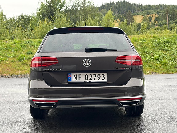 Volkswagen Passat 6 of 20