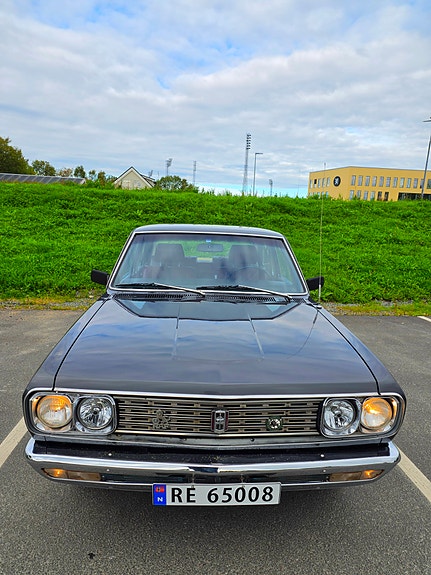 Nissan 29 of 30