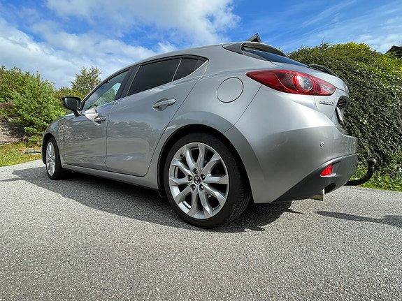 Mazda 3 4 of 22