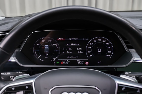 Audi Q8 e-tron 25 of 30