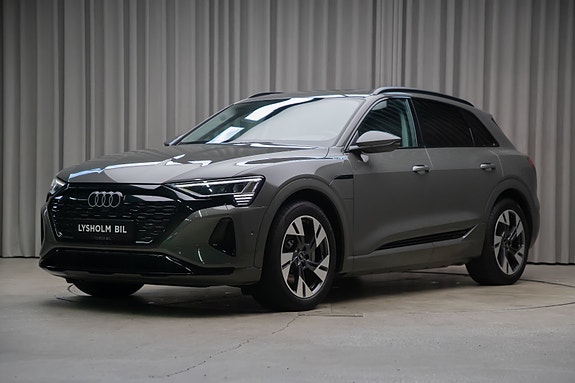Audi Q8 e-tron 3 of 30