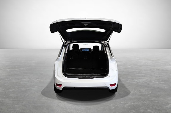 Citroen C4 Picasso 8 of 24