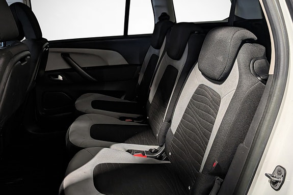 Citroen C4 Picasso 19 of 24