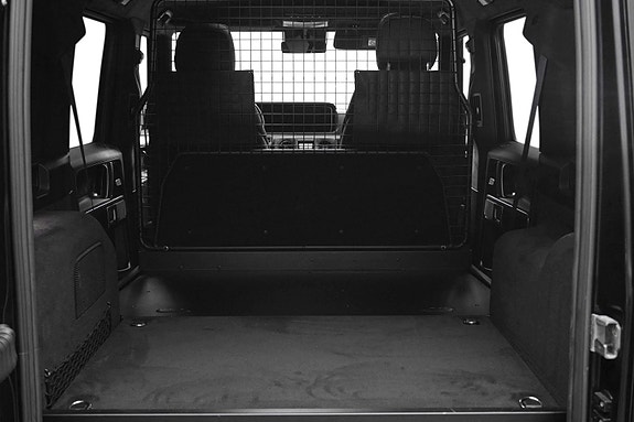 Mercedes-Benz G63 20 of 30