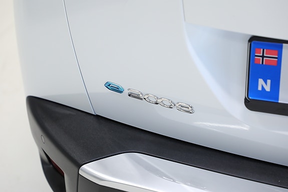 Peugeot e-2008 9 of 30