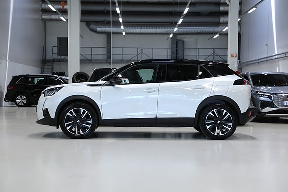 Peugeot e-2008 4 of 5